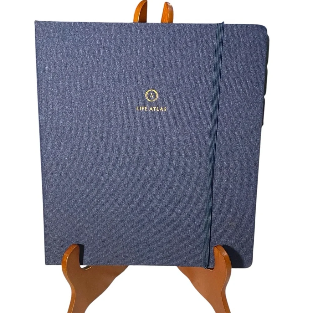 Life Atlas 12-Month Vision & Goal Setting Planner by Monk Manual